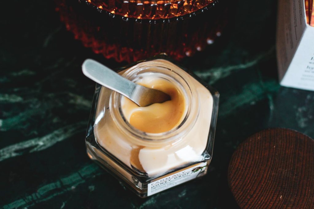 Recenze kosmetiky Farmacy Honex drop a Honey Potion.