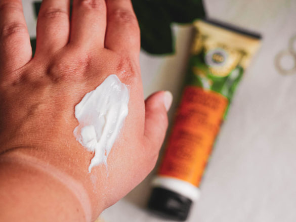 Recenze tělové kosmetiky Planeta Organica Baobab - šampón, tělový krém, krém na ruce a sprchový gel.